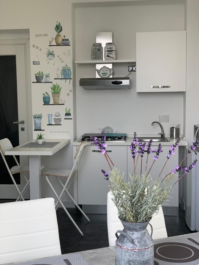 L'Isola Di Kalyta Apartman Lido di Ostia Kültér fotó